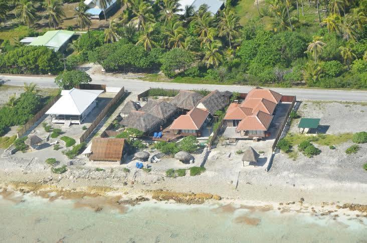 Miki Miki Lodge Avatoru Esterno foto